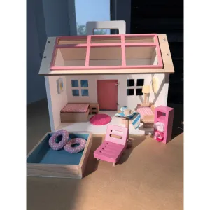 20-Piece Mini Dollhouse with Poolside Villa Theme (3-6 Years)