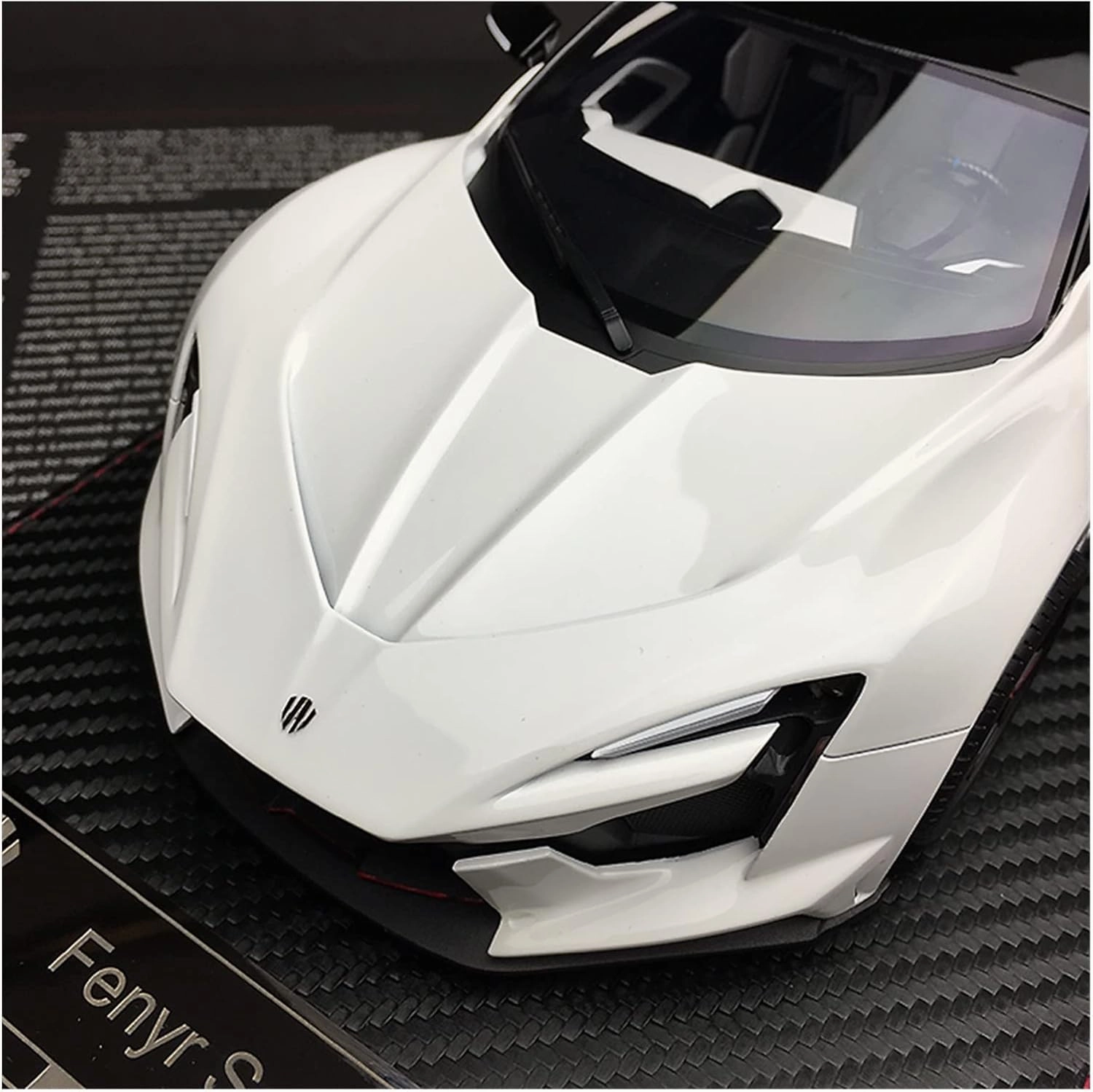 Alloy Resin Car Vehicle Model Fit for Lykan Fenyr 1 18 Resin Simulation Car Model Exquisite Version of Collectible Ornaments Festive Deluxe Gift (Color : C)