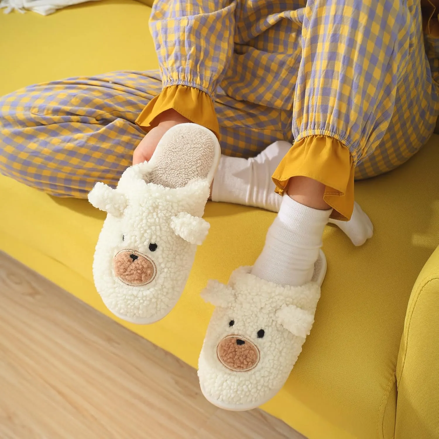 Bear Slippers for Women - Cute Fluffy Memory Foam House Shoes - Warm Plush Anti-Slip Animal Slippers for Indoor & Outdoor