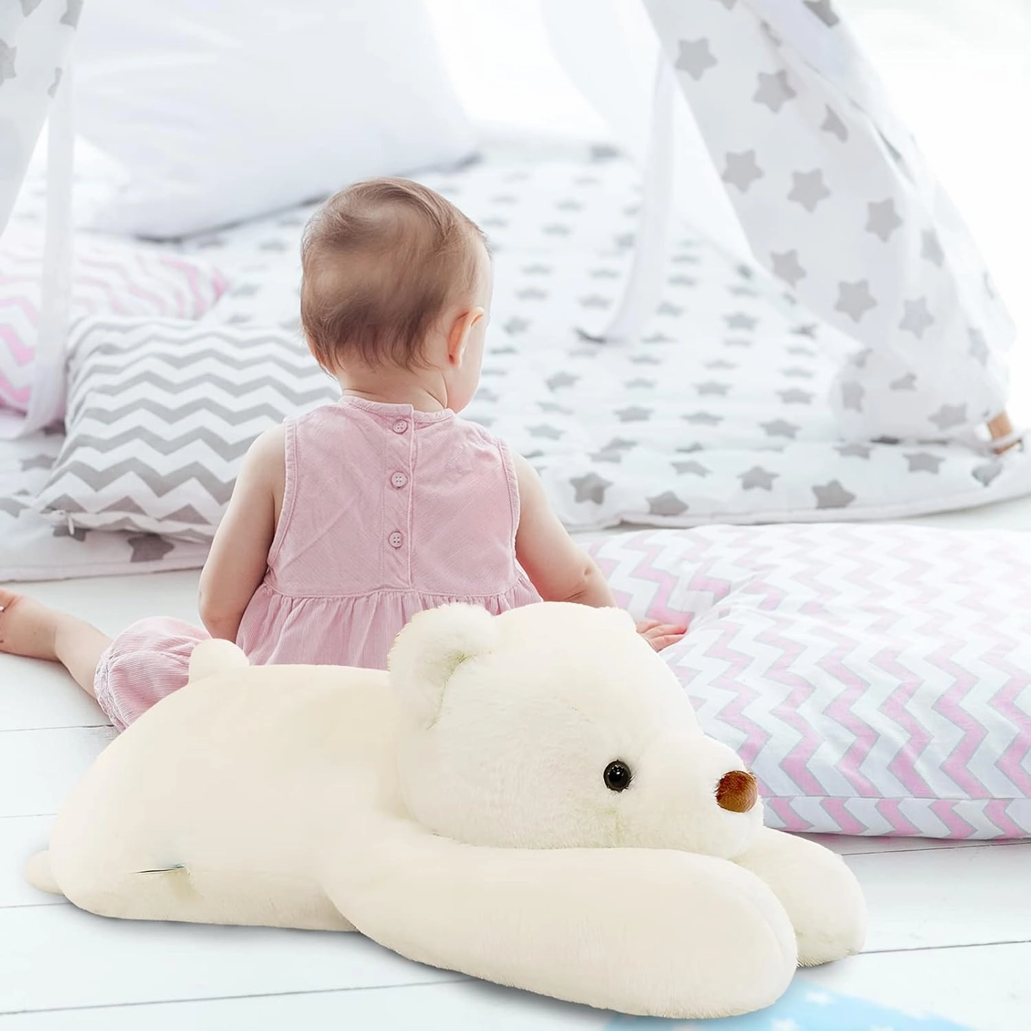 Bear Stuffed Animal Plush, 31.5in Cute Soft Big White Hugging Polar Bear Plushies Pillow Toys Doll Kawaii Birthday Gift for for Adults Kids Boys Girls