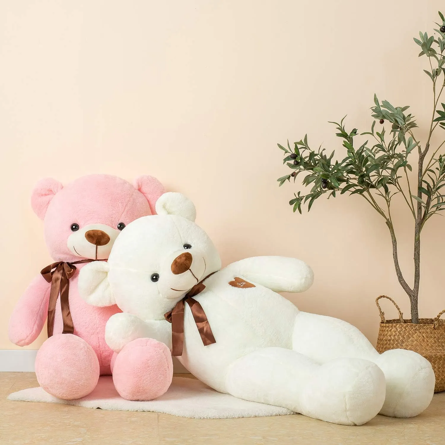 Big Teddy Bear Stuffed Animal with Love Heart 31.5 Inch Giant Plush Toy Large Soft Doll for Kids Girls Girlfriend Pink