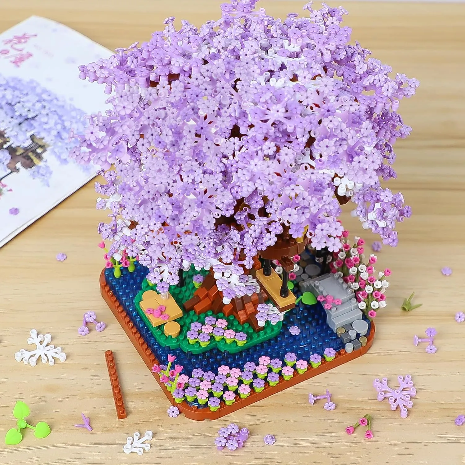 Cherry Blossom Bonsai Tree Mini Micro Building Set, Japanese Sakura Tree House Model Sets for Adults, Flowers House Mini Bricks Building Kit, Creative Gift Toys for Kids 12-14 (2200PCS)