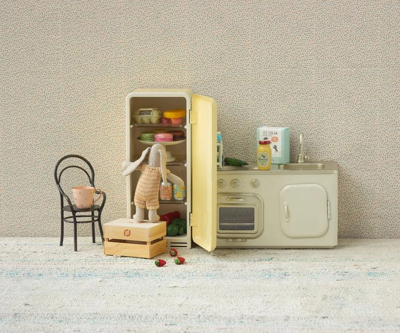 Heirloom Quality Toys | Miniature Fridge - Yellow | Maileg