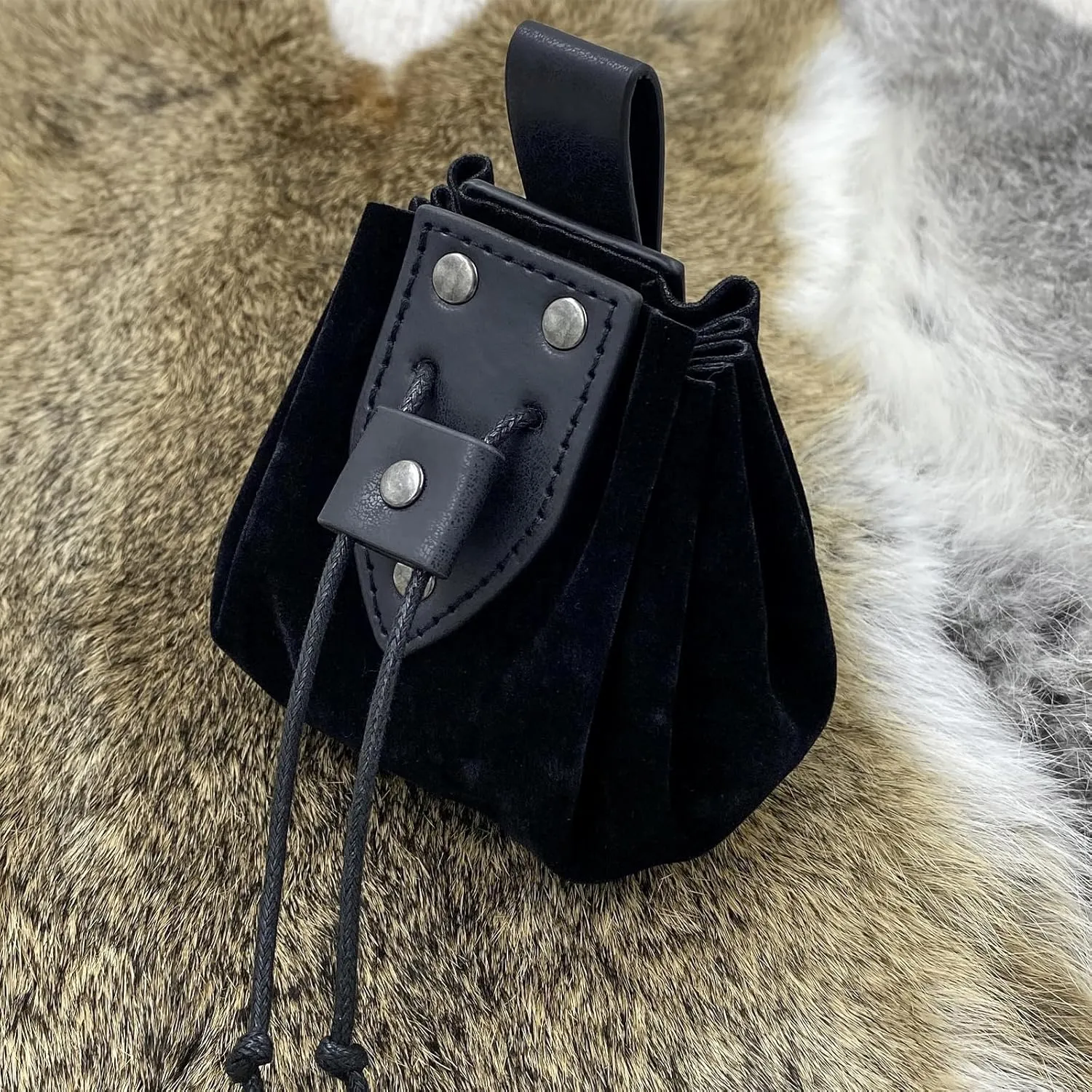 HiiFeuer Medieval Embossed O Ring Belt with Nordic Embossed Belt Bag, Vintage Faux Leather Belt and Belt Pouch Set for LARP