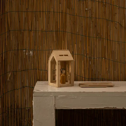 Magnetic Dollhouse - Natural, Tiny