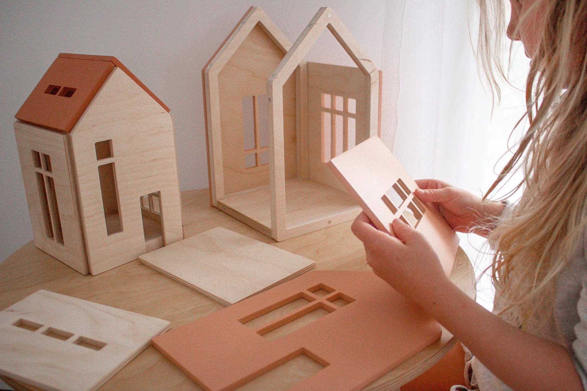 Magnetic Houses *NEW LOW PRICE*
