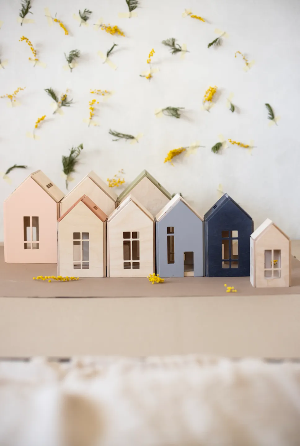 Magnetic Houses *NEW LOW PRICE*