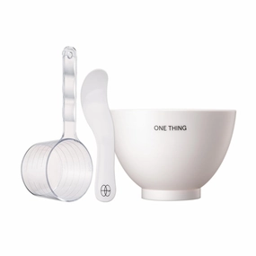 ONE THING Modeling Mask Silicone Mixing Bowl & Spatula & Measuring Cup Set 1 Count White | Facial Tool Kit for Modeling Clay Mud Peel Off Mask, Reusable Stick, Large Size Cup, Durable, Easy to Clean