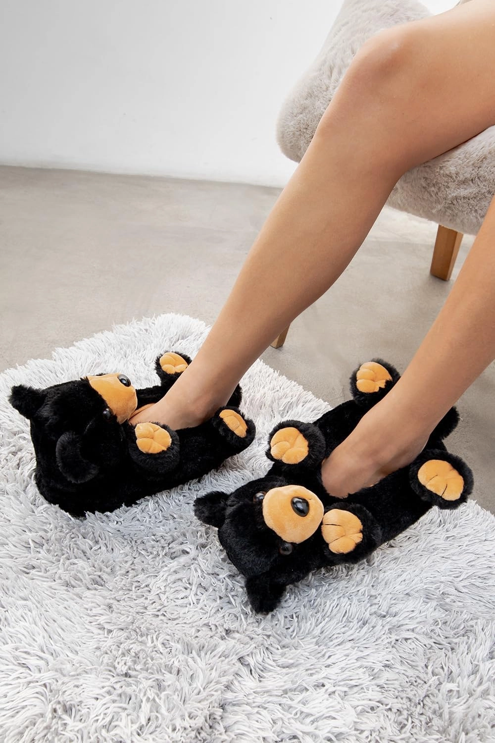 ooohyeah Funny Animal Hug Slippers for Women, Cute Plush Cozy Warm Slippers, Novelty Slippers with Grippers