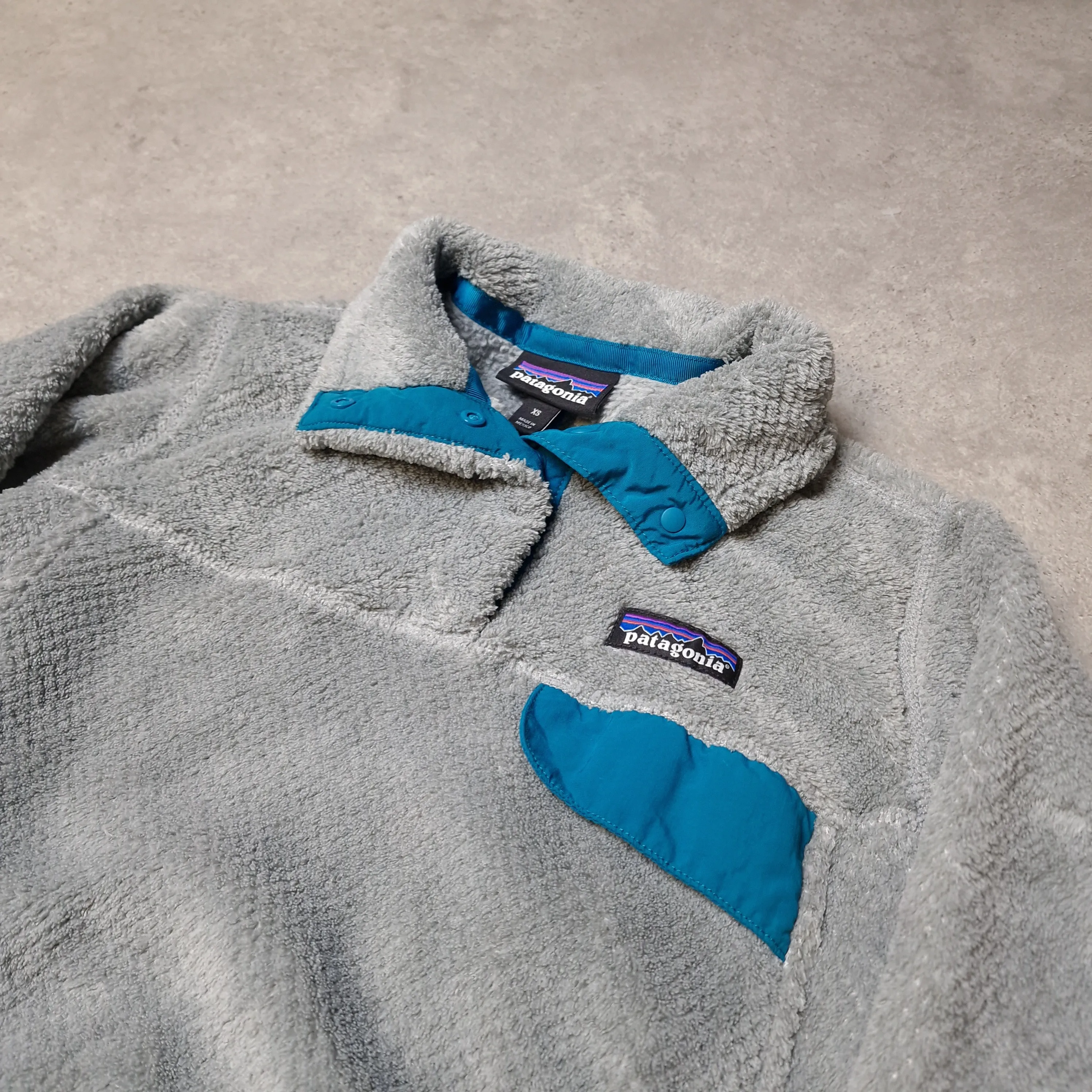 Patagonia fleece in grey - women's xs