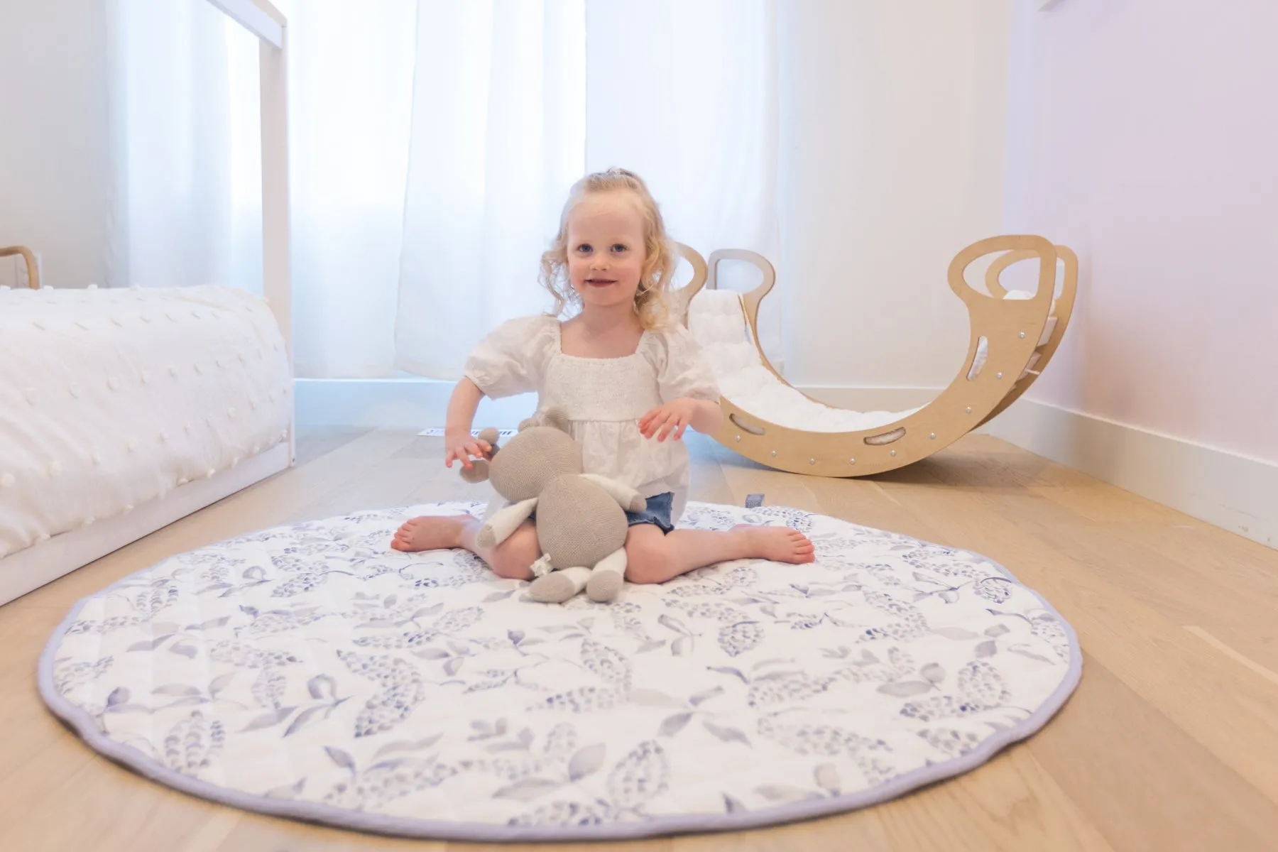 Plush Organic Cotton Playmat - Leaves / Blue Gray Chevron