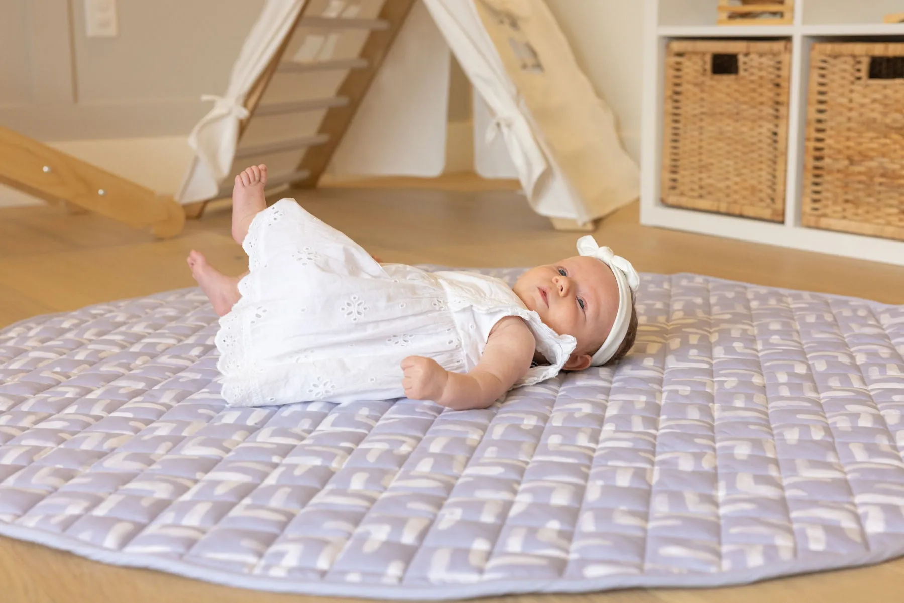 Plush Organic Cotton Playmat - Leaves / Blue Gray Chevron