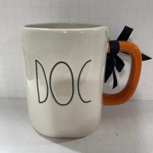Rae Dunn DOC Mug double sided - Disney Princess collaboration Mug, Snow White and The Seven Dwarfs - DISNEY SERIES - Ceramic - Dishwasher and Microwave safe