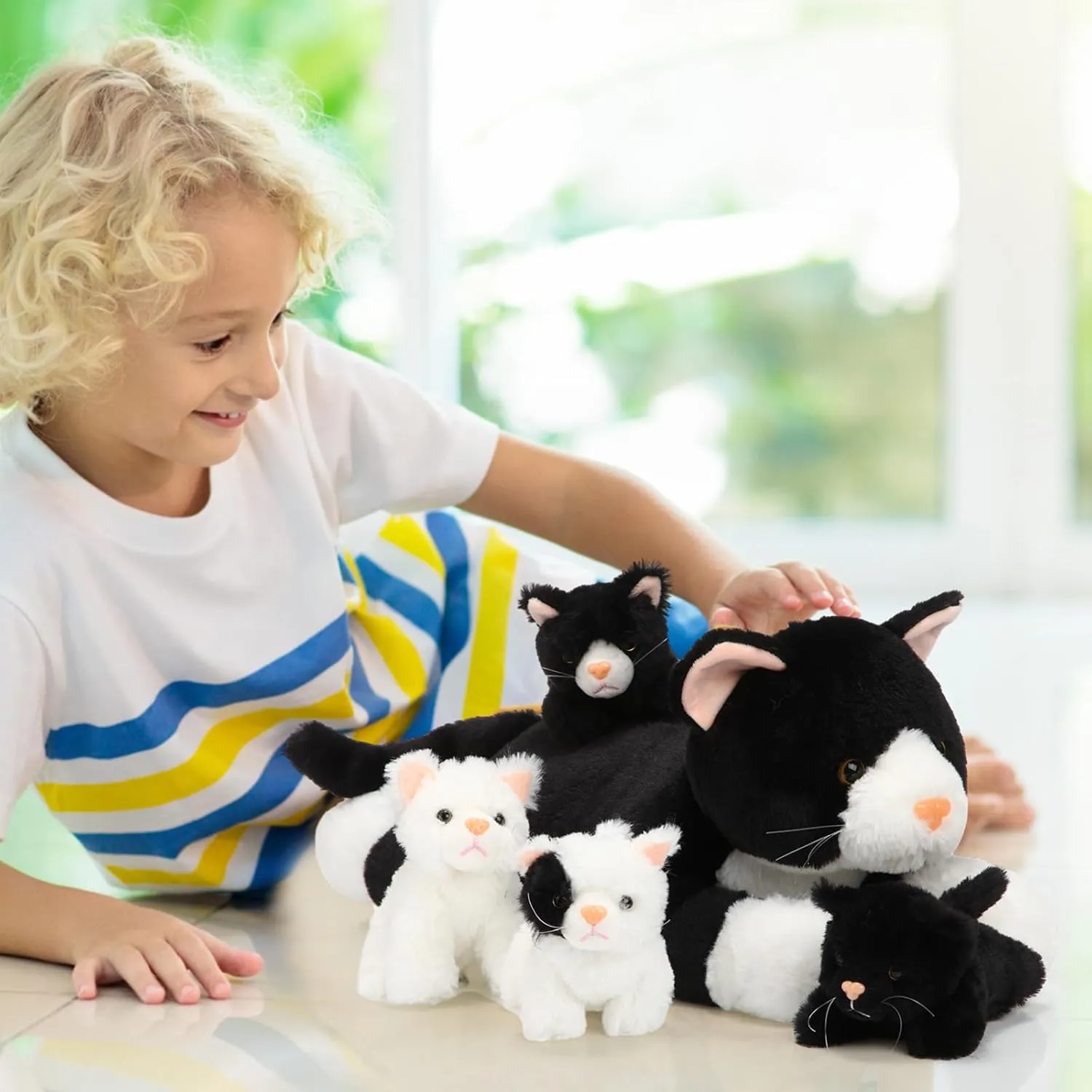 Skylety 5 Pieces Cat Stuffed Animal with Babies Inside Belly Pregnant Cat Plush Mommy Kitty with 4 Cute Fluffy Stuffed Kittens Easter Birthday Surprise Gifts(Black, White)