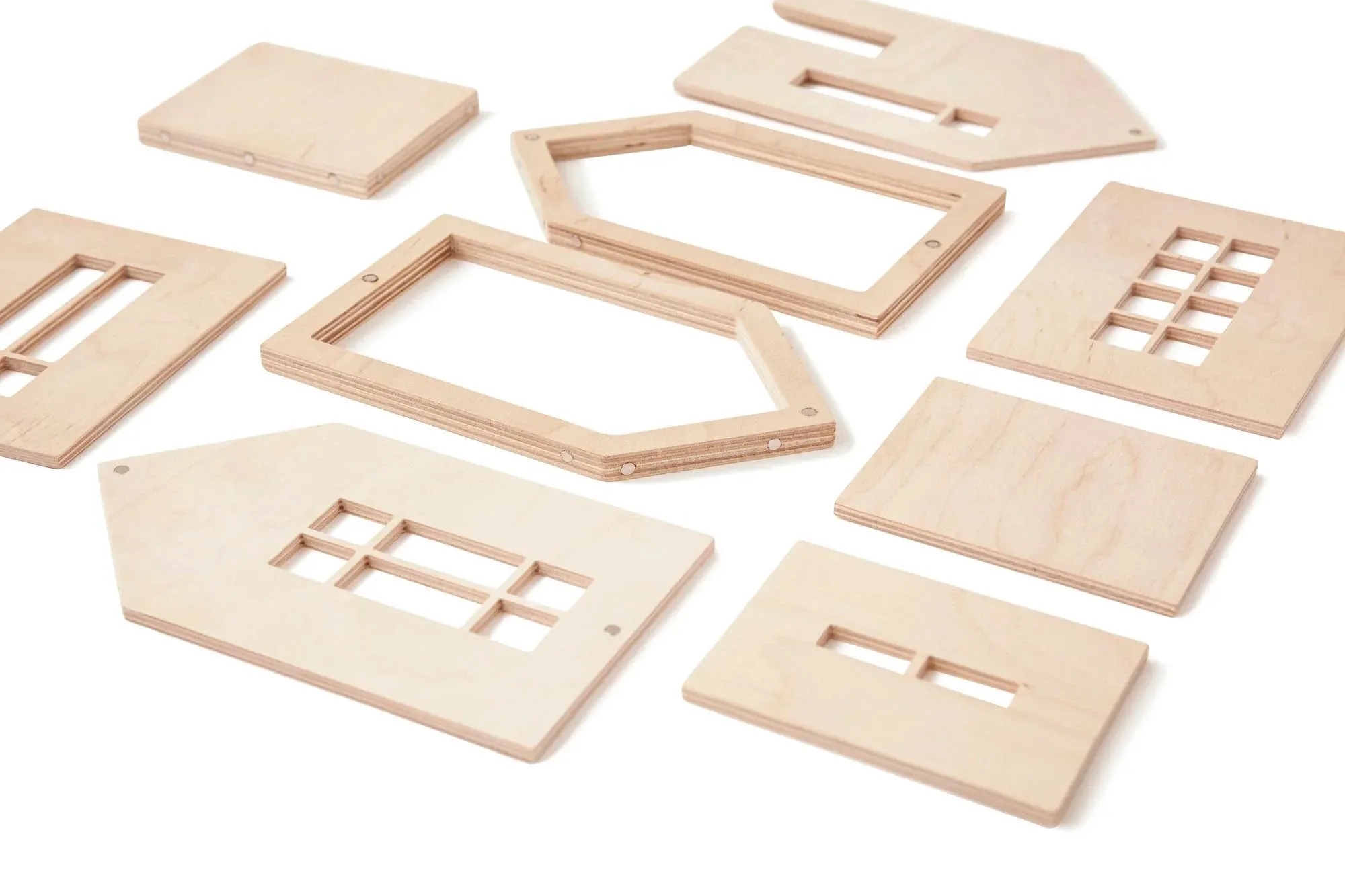 Small Plywood Magnetic Dollhouse
