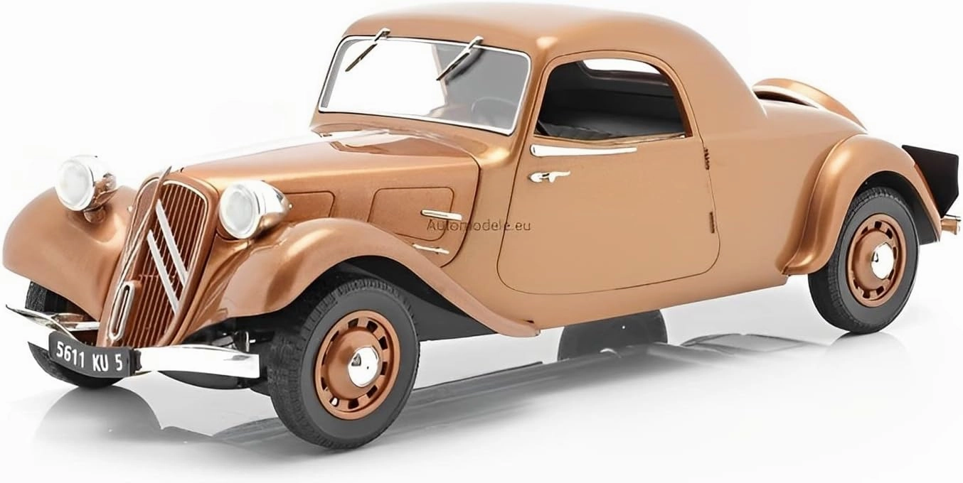 Sports Car Building Kits for Citroen Traction 11B 1939 1 18 Alloy Classic Car Model Sedan Toy Car Decoration Display Gift for Home Or Office Décor