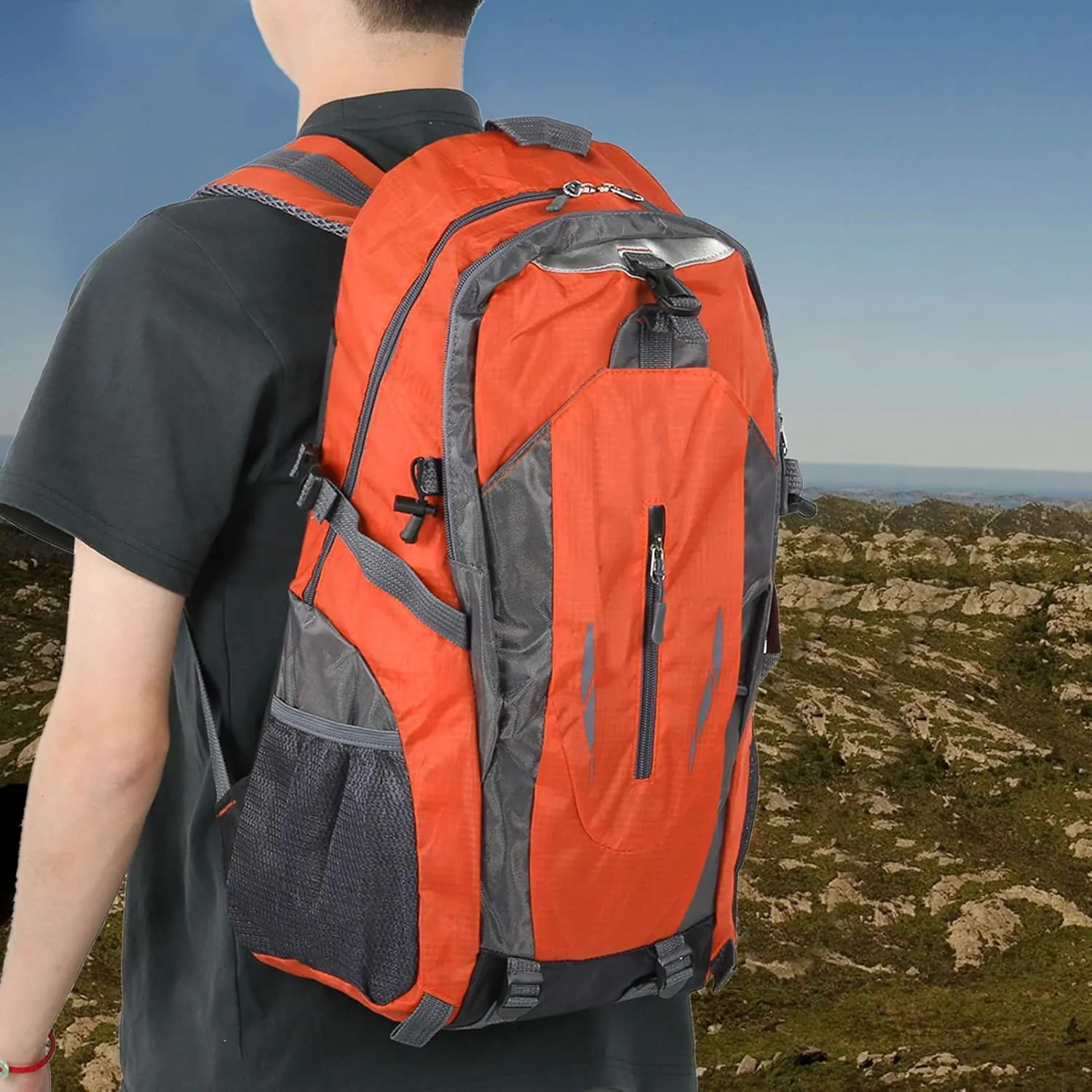 SUNGOOYUE 40L Nylon Backpack for Climbing Camping Hiking Traveling (Orange, Opening Size: 7-15cm / 2.8-5.9in)