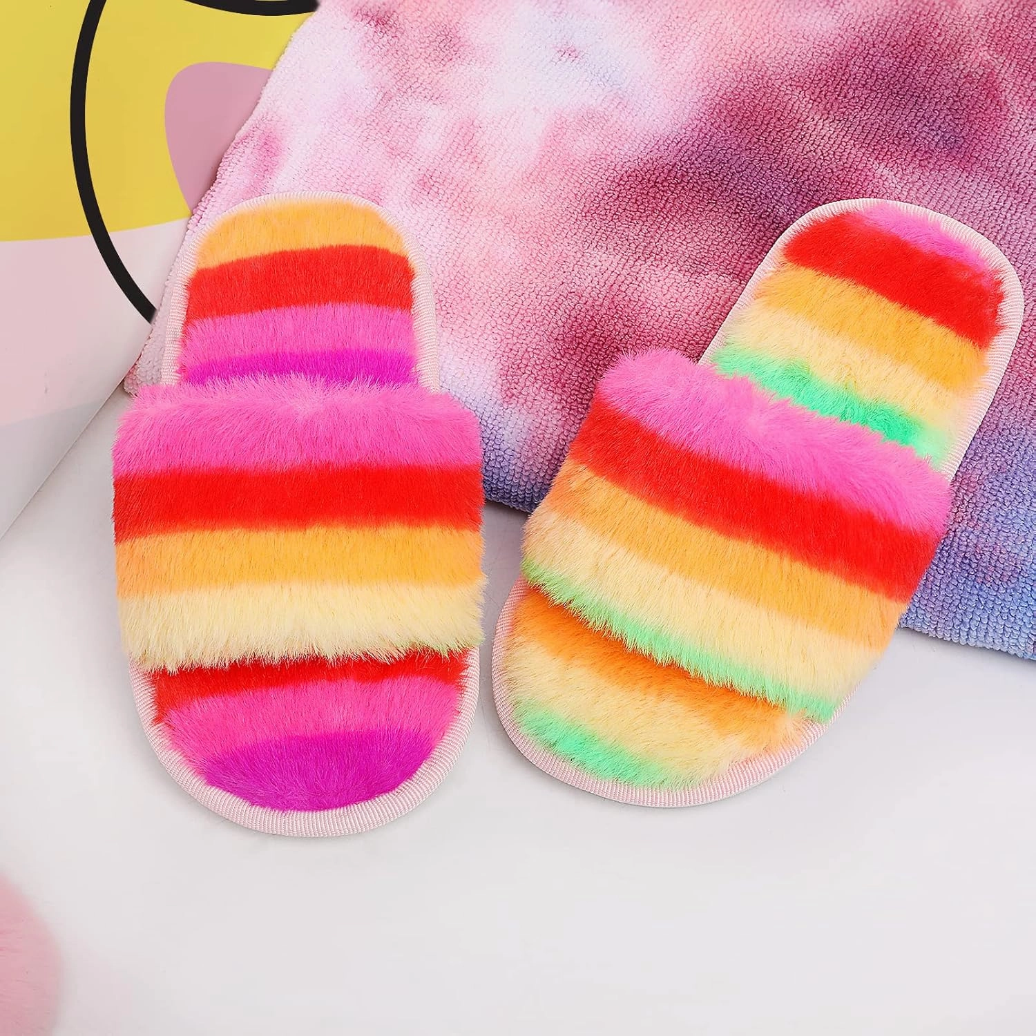 techcity Boys Girls Fuzzy House Slippers Cute Comfy Faux Fur Slip On Fluffy Plush Open Toe Home Slides for Kids Indoor Outdoor Warm Shoes